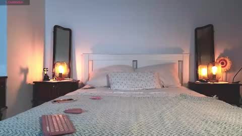 Snapshot of ameliaantonia chatting on 10-14-25, 02:29 Amelia online show from 10-14-25, 02:29