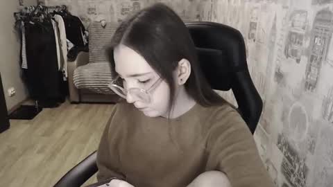 Amelia online show from 02-23-25, 09:05