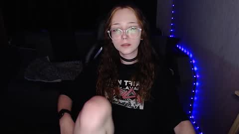 Amelia online show from 10-10-25, 07:02