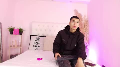 amelialoveace online show from 11-18-25, 12:42