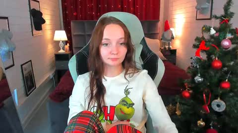 Amelia online show from 12-15-24, 11:34