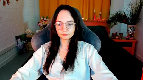 Amelia online show from 12-19-24, 05:40