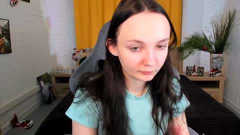 Amelia online show from 12-30-24, 05:37