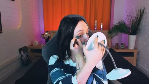 Amelia online show from 01-18-25, 05:41