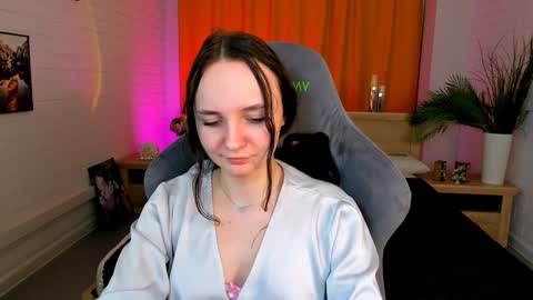 Amelia online show from 01-30-25, 12:37