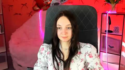 Amelia online show from 02-13-25, 08:27