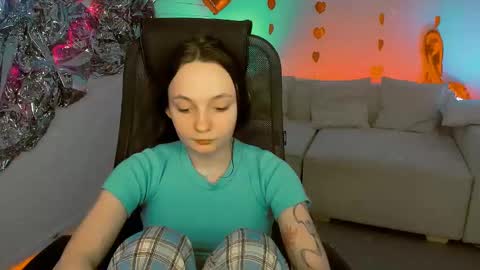 Amelia online show from 02-26-25, 06:26