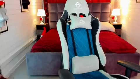 Amelia online show from 03-03-25, 05:09