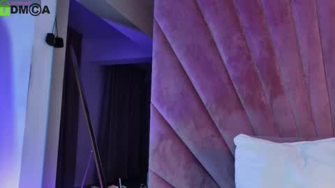 Amelia online show from 11-16-25, 07:08