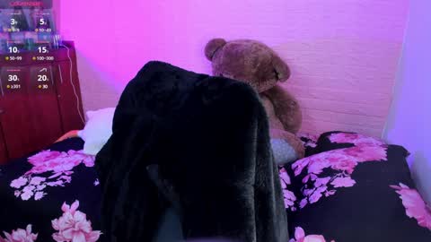 I am Ame  Nice to meet you   online show from 12-19-24, 08:23