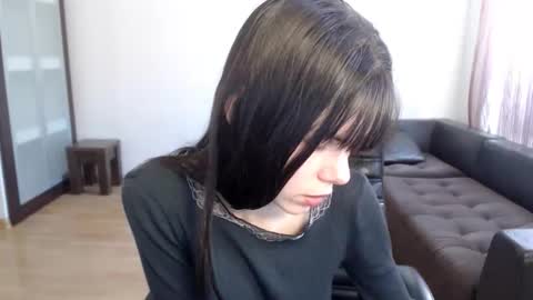 Amelie online show from 10-31-25, 11:11