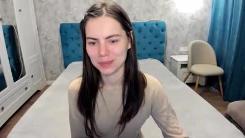 Amelie online show from 11-21-25, 10:58