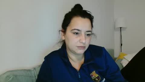 Snapshot of ameliesander chatting on 11-23-25, 01:44 ameliesander online show from 11-23-25, 01:44