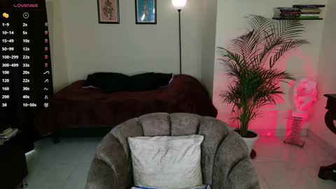 Snapshot of ameliestone1 chatting on 10-21-25, 07:47 Maria Independet Model online show from 10-21-25, 07:47