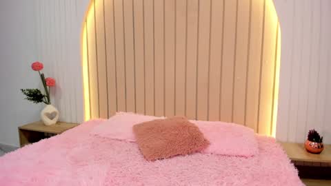 Snapshot of ameliiaa_smith chatting on 12-15-24, 11:09 Amelia online show from 12-15-24, 11:09