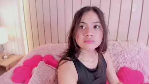 Snapshot of ameliiaa_smith chatting on 09-25-25, 10:35 Amelia online show from 09-25-25, 10:35