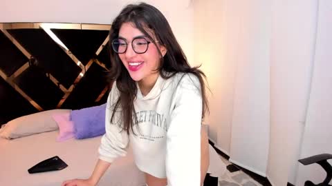 Ameli online show from 02-05-25, 01:58