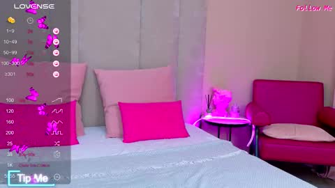 AmeliRoyse online show from 10-12-25, 05:12