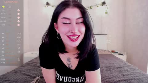 Snapshot of ameliya_sun chatting on 02-07-25, 04:59 Aylin online show from 02-07-25, 04:59