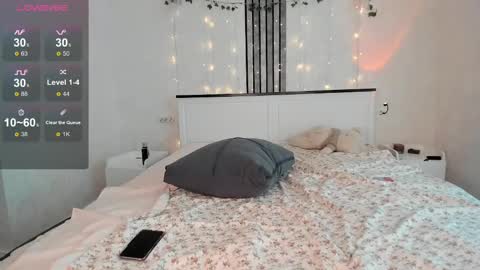 Snapshot of ameliya_sun chatting on 03-01-25, 07:51 Aylin online show from 03-01-25, 07:51