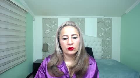 Amell Thomson online show from 12-12-24, 10:56