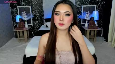 Snapshot of amethyst_claire chatting on 09-22-25, 10:17 Claire online show from 09-22-25, 10:17