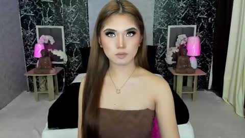 Snapshot of amethyst_claire chatting on 11-05-25, 05:29 Claire online show from 11-05-25, 05:29