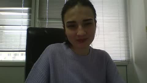 Julia  online show from 02-19-25, 09:17