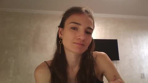 Snapshot of amethystnight_ chatting on 10-23-25, 06:23 Julia online show from 10-23-25, 06:23