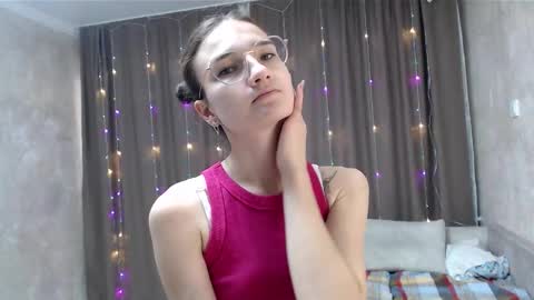 Snapshot of amethystnight_ chatting on 12-03-25, 08:56 Julia online show from 12-03-25, 08:56