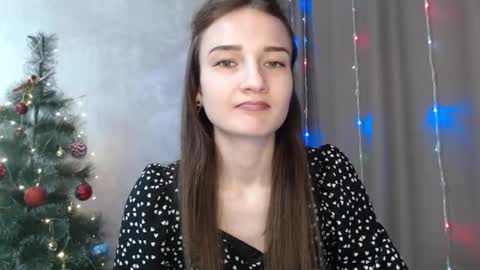 Julia  online show from 12-23-25, 08:45