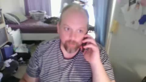 Andy online show from 02-11-25, 02:46