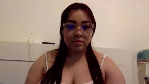 Snapshot of ami_rosee chatting on 02-03-26, 06:40 ami_rosee online show from 02-03-26, 06:40