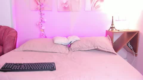 AmiiClark  online show from 02-08-26, 07:06