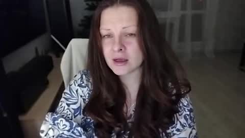 Mila online show from 02-12-26, 05:19