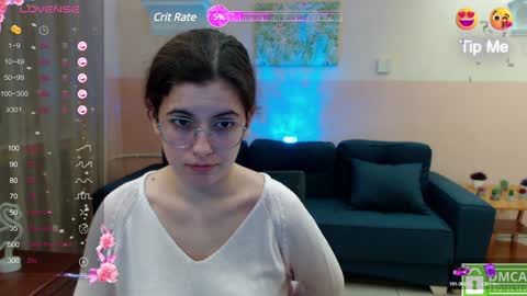 Amina online show from 01-09-25, 03:34