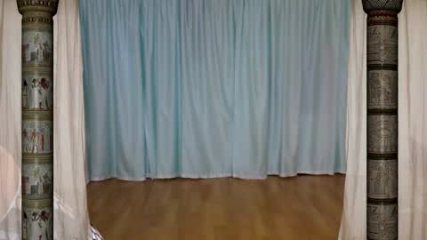 Snapshot of amir_sultan chatting on 09-24-25, 04:54 Amir online show from 09-24-25, 04:54