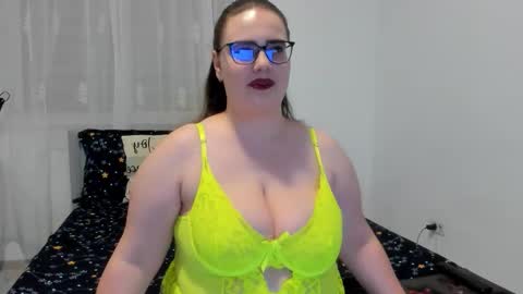 Amira Vyxen online show from 02-28-26, 06:42