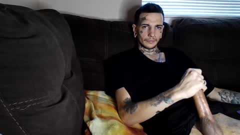 amiri_sweater online show from 03-06-25, 02:40