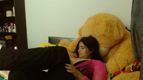 Snapshot of ammbaar1 chatting on 09-23-25, 11:30 Ambaar online show from 09-23-25, 11:30