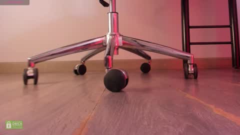 Snapshot of ammeliaa_ chatting on 11-23-25, 04:23 Amelia online show from 11-23-25, 04:23