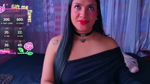 Snapshot of ammy_stones1 chatting on 09-23-25, 06:11 Ammy Stones online show from 09-23-25, 06:11