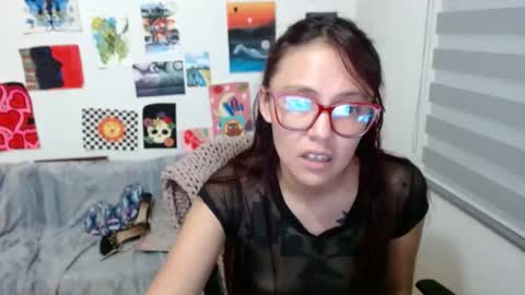 yisel online show from 12-13-24, 03:05