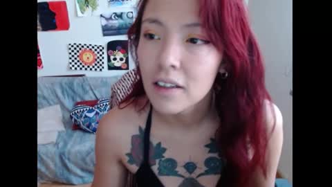 yisel online show from 02-28-25, 03:04