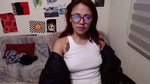 yisel online show from 03-05-25, 05:29