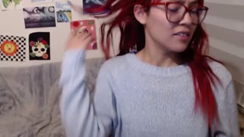 yisel online show from 10-15-25, 12:00