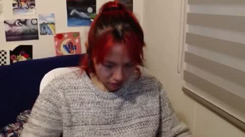 yisel online show from 10-22-25, 02:23