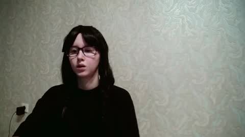 Amomira online show from 09-15-25, 02:44