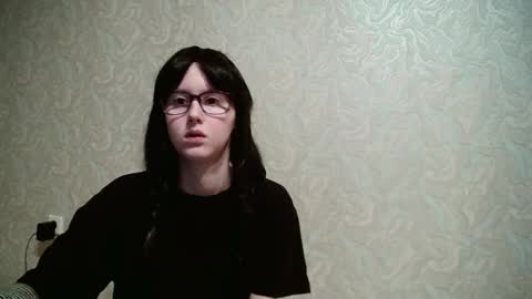 Amomira online show from 10-12-25, 03:44