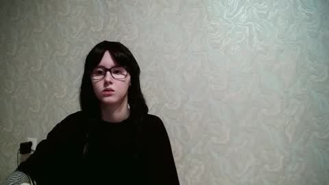 Amomira online show from 10-23-25, 03:39